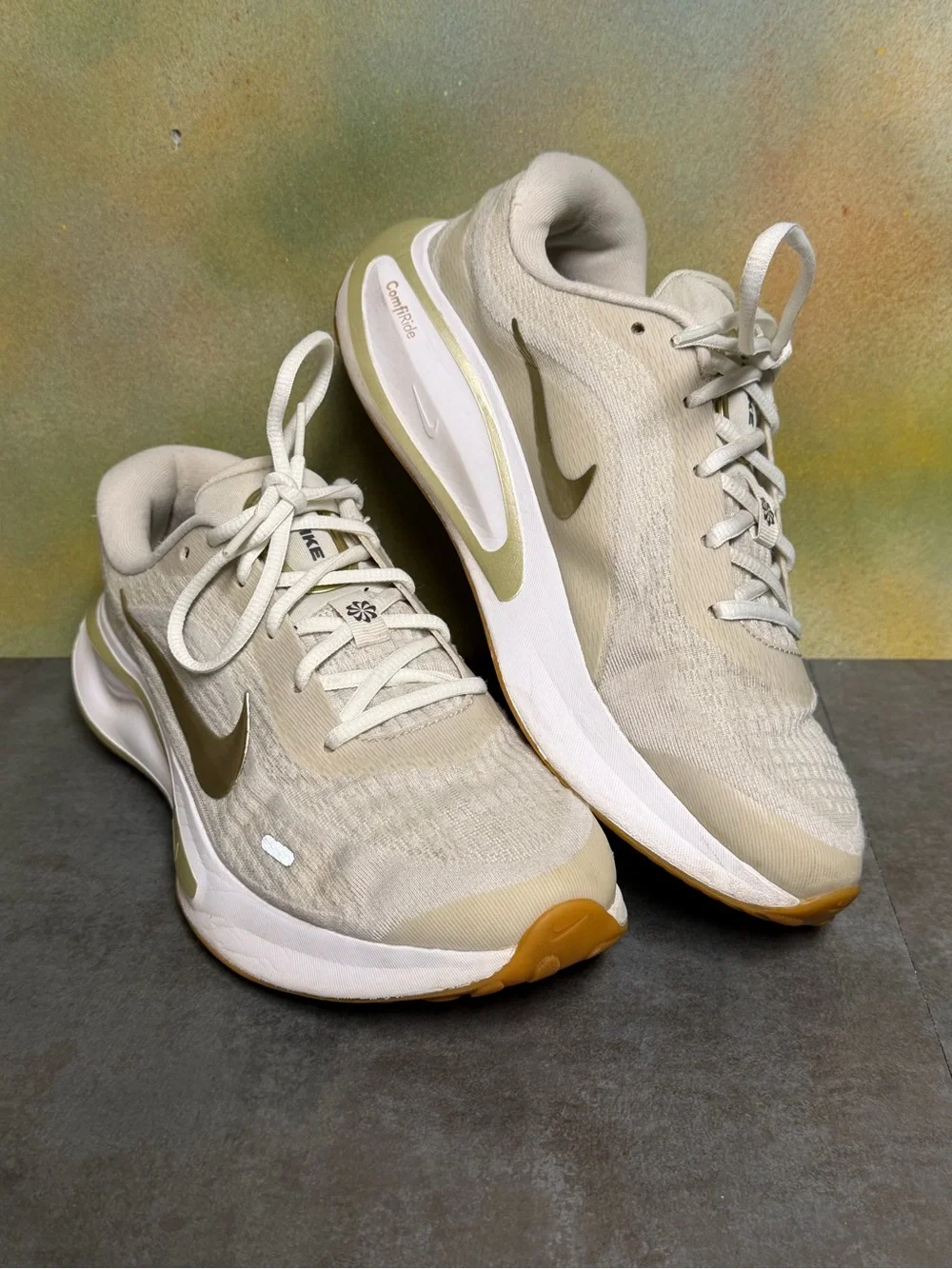 Nike Journey Run Women's Sneakers FJ7765-003 Phantom/Neutral Olive-Sail Size 9.5